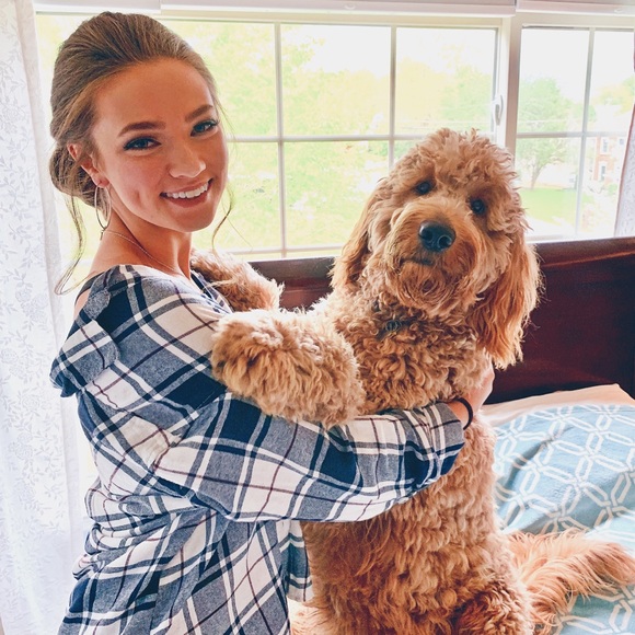 Meet your Posher, Anna - Picture 1 of 4